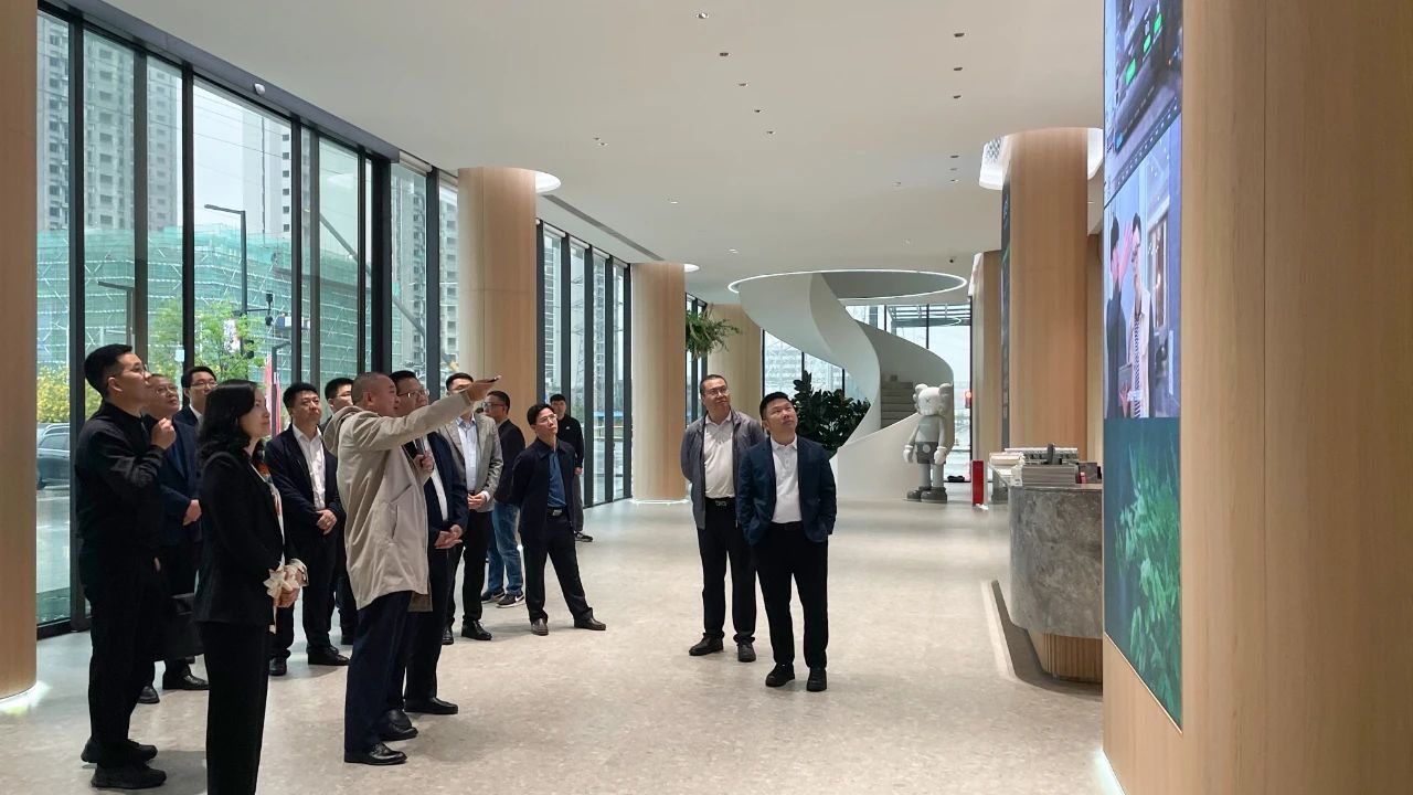 大咖来访 | 广东省东源县刘大荣县长一行莅临鹰牌生活参观、指导！